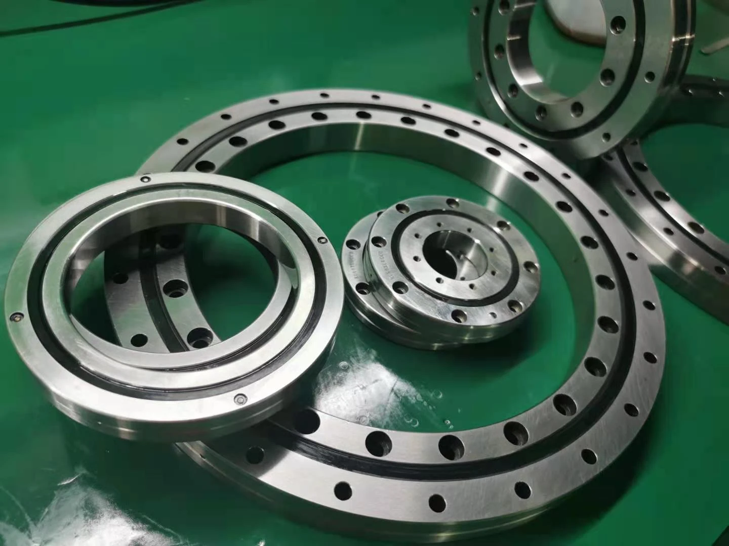 cross roller bearing cross roller bearing